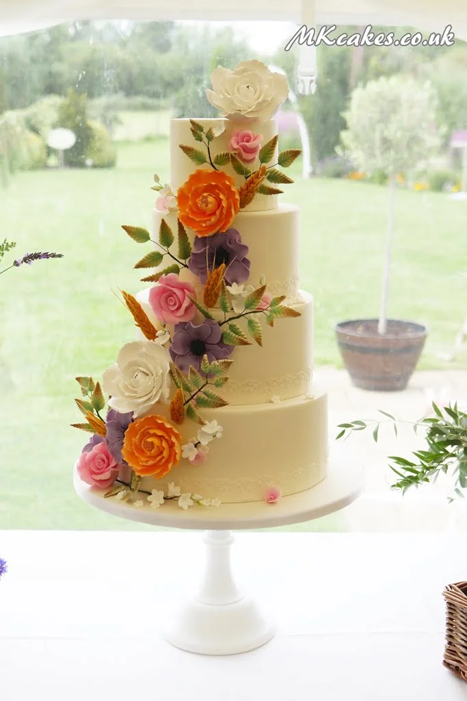 Wedding Cake Milton Keynes