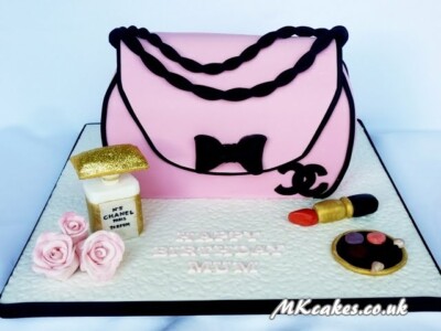 Make-up Birthday Cake Make-up Birthday Cake