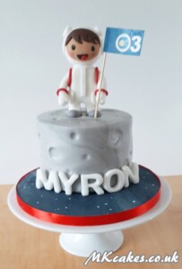 Astronaut Birthday Cake MK Cakes | One-of-a-kind cakes for every occasion