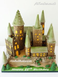 Hogwarts Harry Potter MK Cakes | One-of-a-kind cakes for every occasion