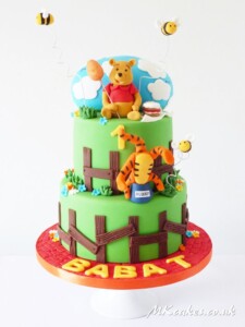 Winnie the Pooh Birthday Cake MK Cakes | One-of-a-kind cakes for every occasion