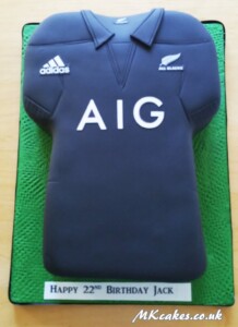 All Blacks T-shirt Birthday Cake MK Cakes | One-of-a-kind cakes for every occasion
