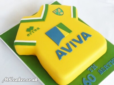 Football T-shirt Birthday Cake MK Cakes | One-of-a-kind cakes for every occasion