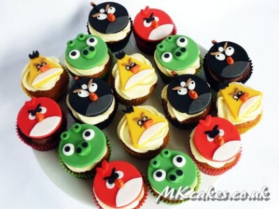 MK Cakes | One-of-a-kind cakes for every occasion