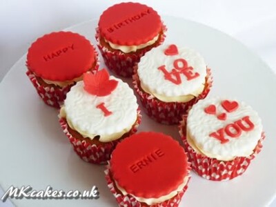 MK Cakes | One-of-a-kind cakes for every occasion