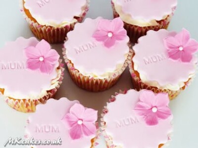 MK Cakes | One-of-a-kind cakes for every occasion