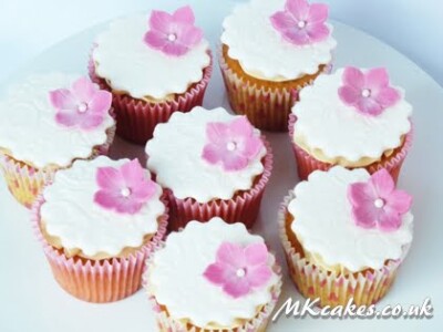 MK Cakes | One-of-a-kind cakes for every occasion