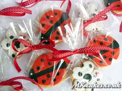 MK Cakes | One-of-a-kind cakes for every occasion