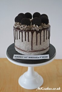 Oreo Cookies Dripping Birthday Cake Oreo Cookies Dripping Birthday Cake