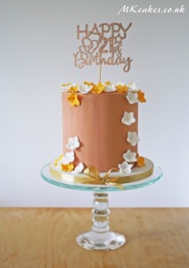 Pastel Double Barrel Birthday Cake Pastel Double Barrel Birthday Cake