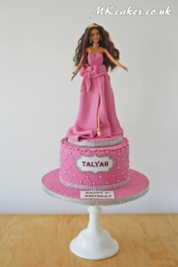 Dark Hair Barbie doll princess Birthday Cake Dark Hair Barbie doll princess Birthday Cake
