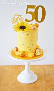 Birthday Cake with Rice Paper Sunflower Birthday Cake with Rice Paper Sunflower